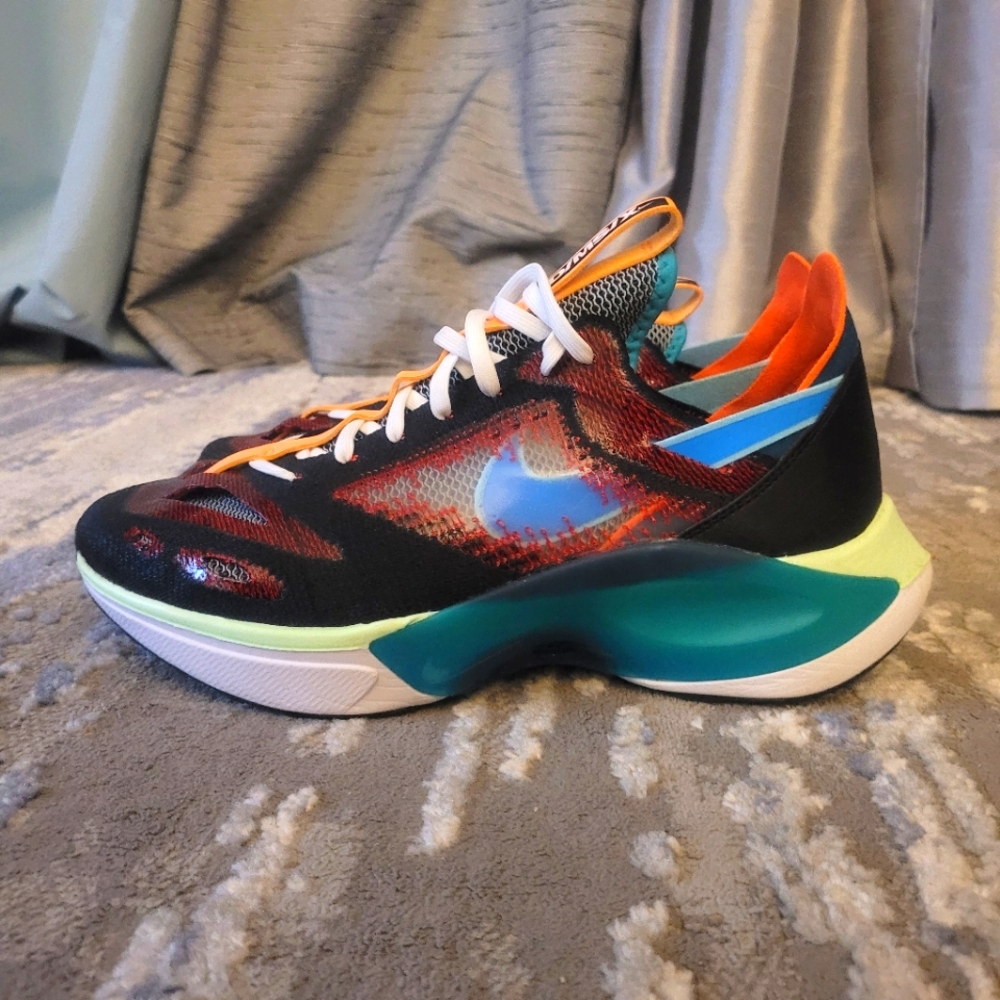 Nike N110 D/MS/X 'Dimsix